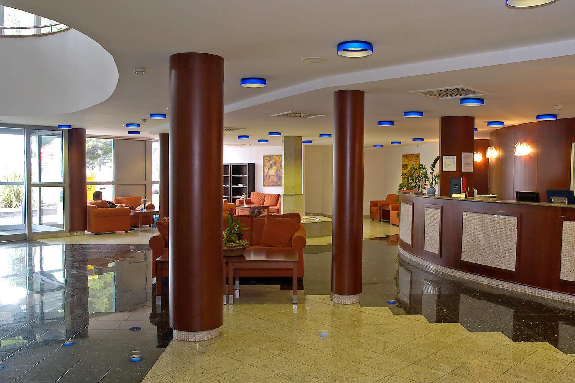 Hotel Aquapark Zusterna Koper Exterior foto